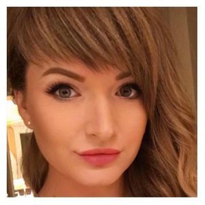 Meet your Posher, Julia